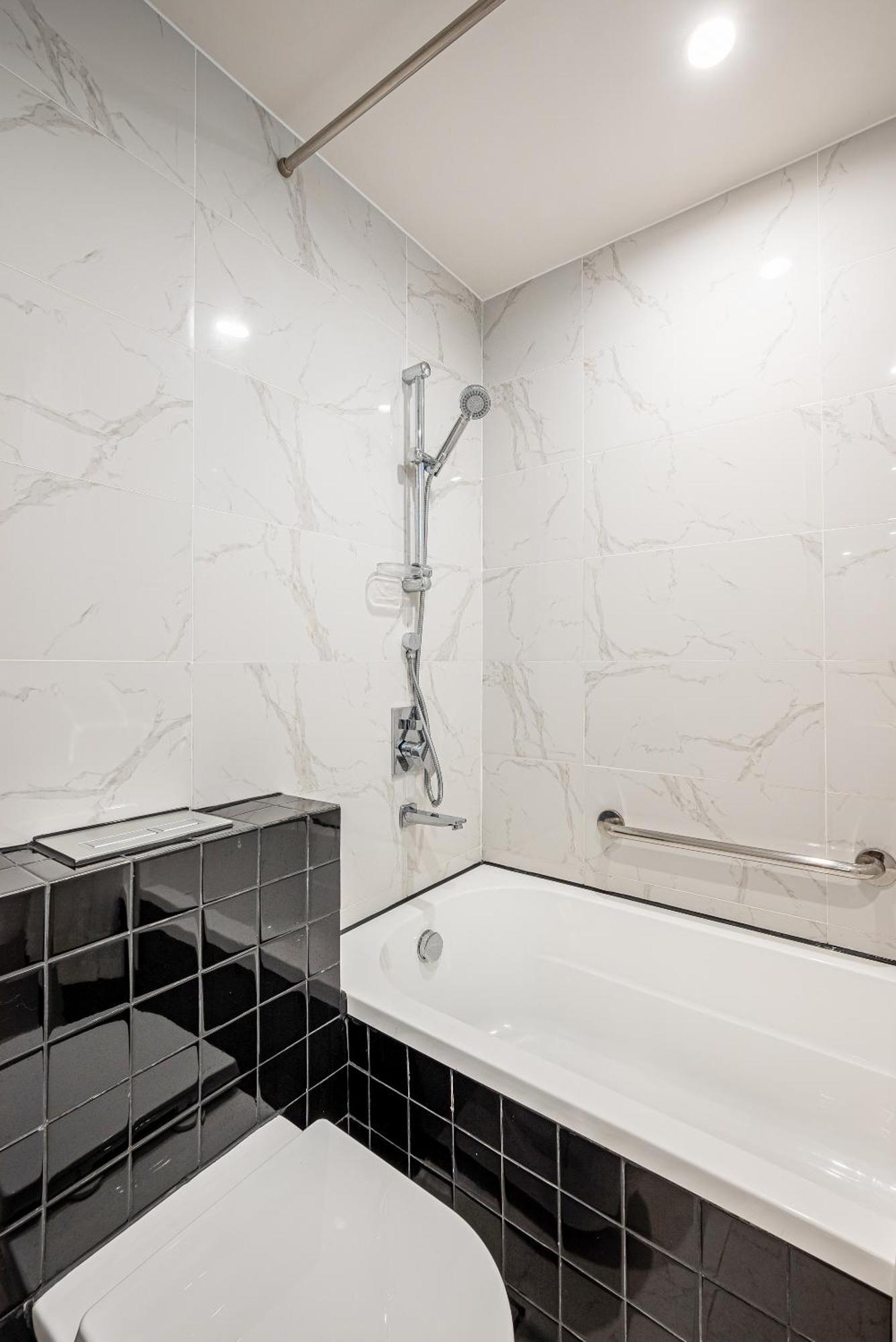 Zenity Luxury Apartment In District 1 Since 2024 Ho Chi Minh City Exterior photo